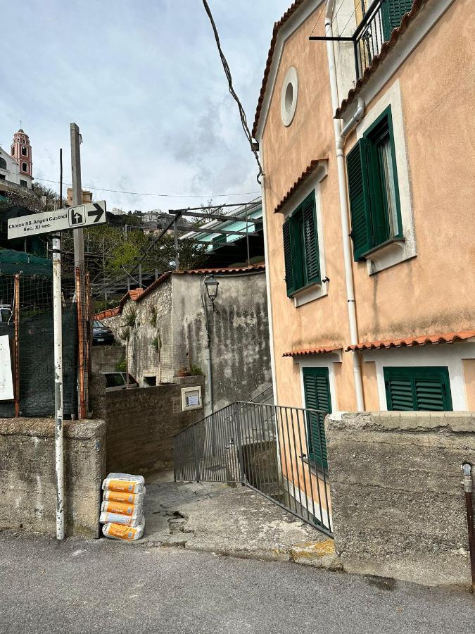 Casa Vacanza La Peonia Villa Minori Luaran gambar